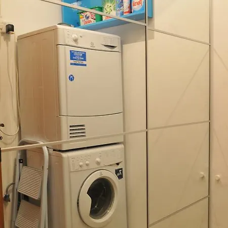 Luxury Marble Arch Daire Saint Julian's