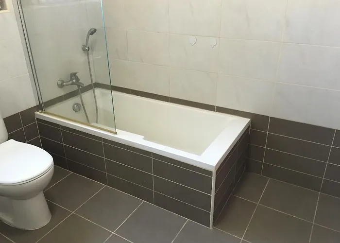 Luxury Marble Arch *