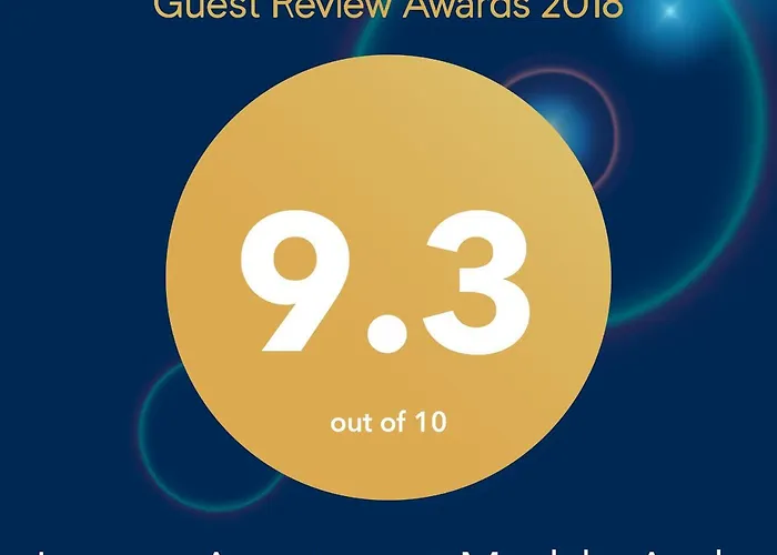 Luxury Marble Arch *