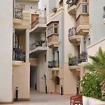 Luxury Marble Arch Apartman San Ġiljan